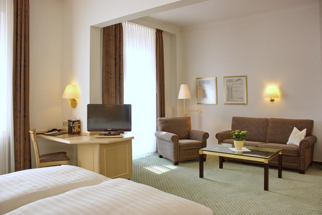 Hotel Westfalenhof Juist Habitación foto